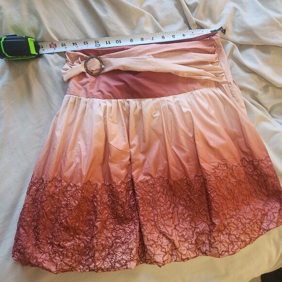 Ombre Peach and Cream Small Anthropologie Celui skirt - Picture 4 of 6